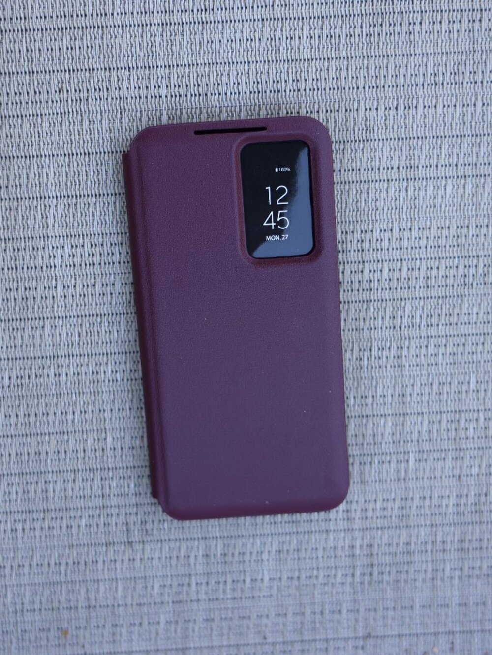 Stylish luxury flip phone case